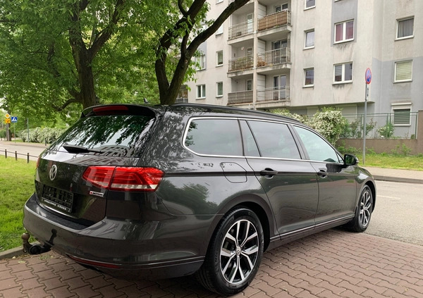 Volkswagen Passat cena 88900 przebieg: 185550, rok produkcji 2019 z Oleszyce małe 37